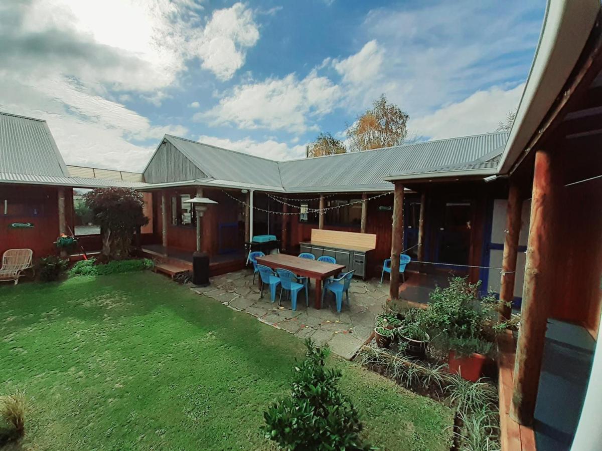 Tongariro River Retreat 图朗伊 外观 照片