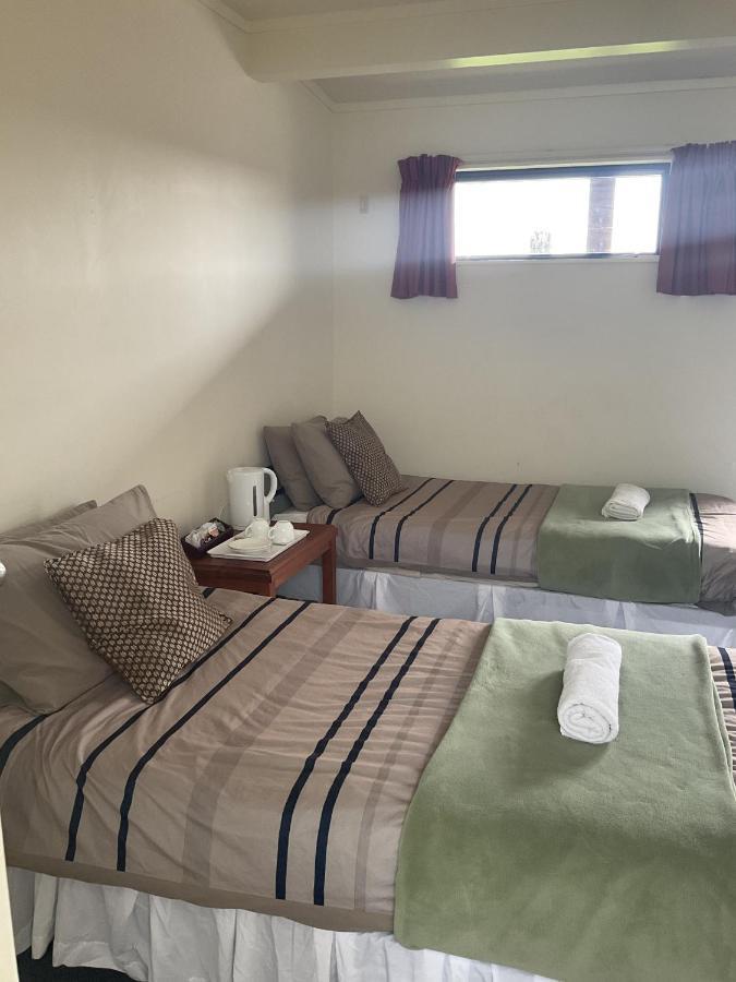 Tongariro River Retreat 图朗伊 外观 照片